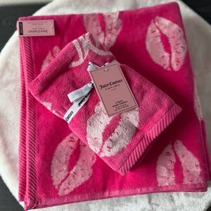 Juicy Couture towel set, RARE, Pink Kiss Lipstick Lips 5pc 3 bath towels 2 hand